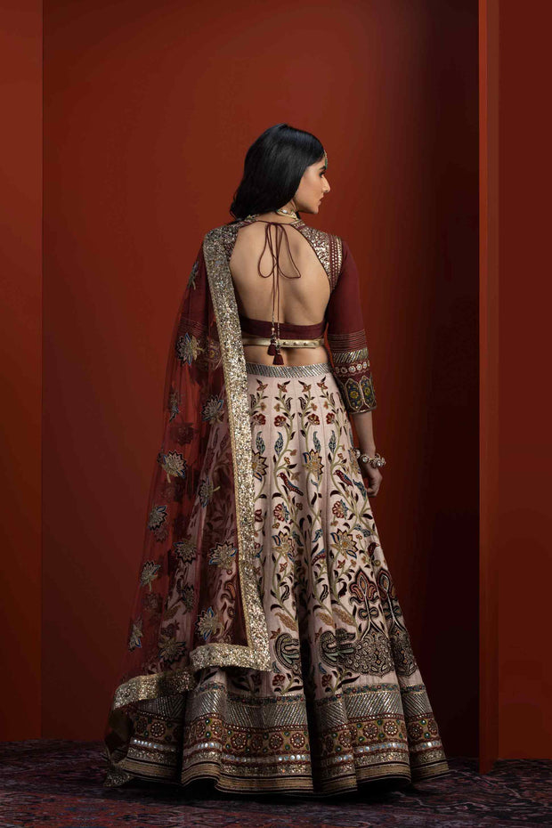Excited to share the latest addition to my #etsy shop: Sabyasachi Designer  Indian Bollywood Style Bridal Bridesmaids Wedding Party Wear Outfits  Dresses L… | อินเดีย